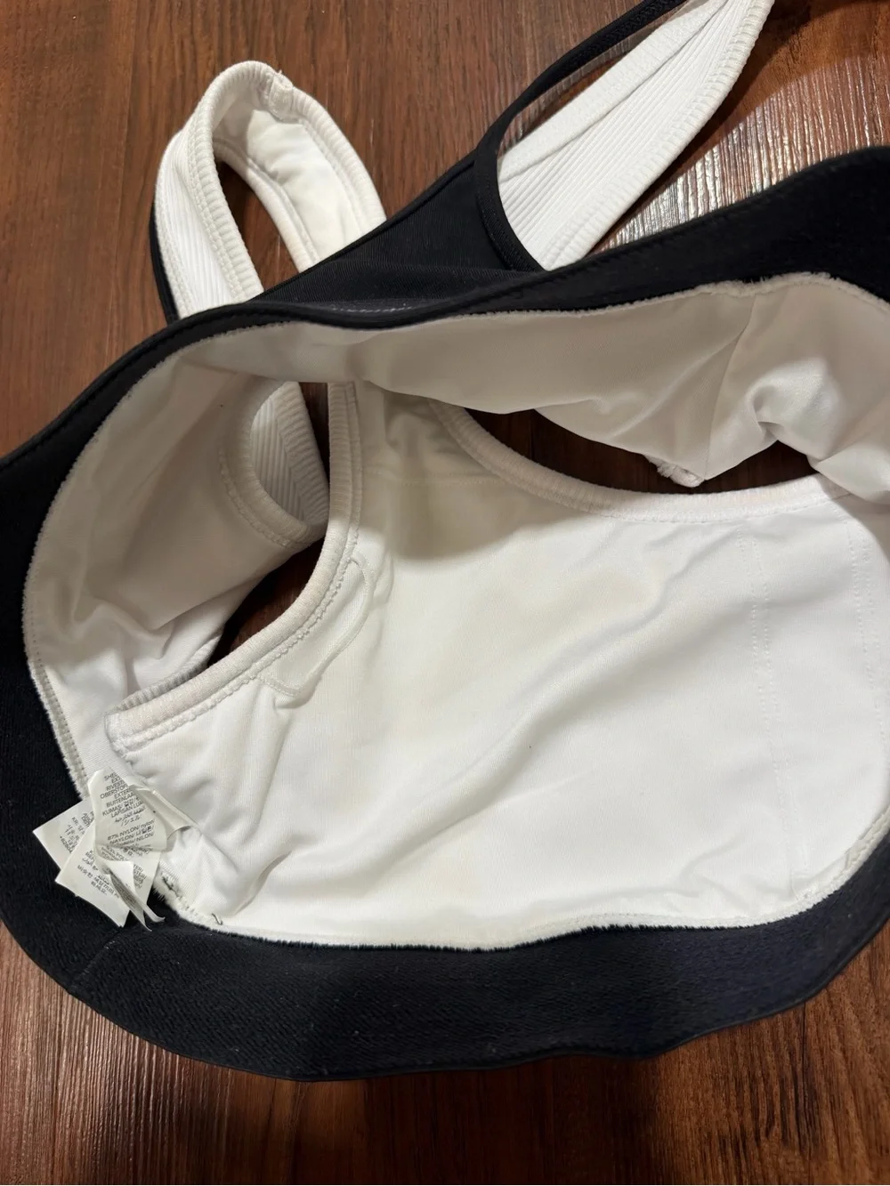 Alo Airbrush Better Together Bra Black and White